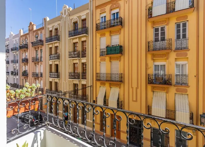 2 Bdrm Granada Flat By Invalencia Διαμέρισμα *