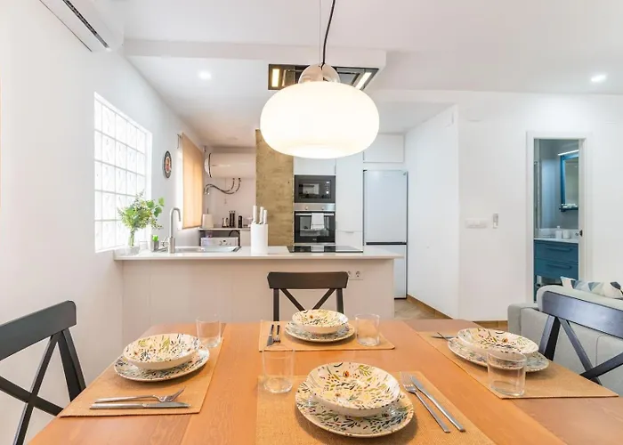 2 Bdrm Granada Flat By Invalencia